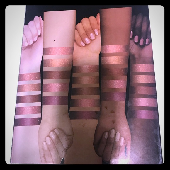 Other - Metallic Liquid Lipstick